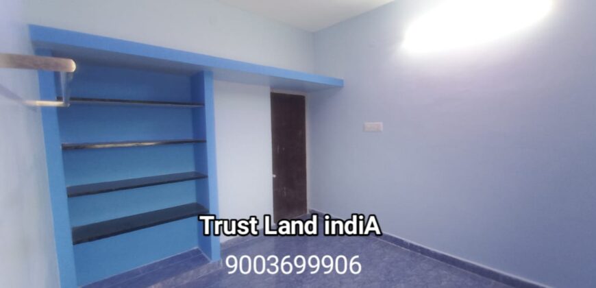 மாரியம்மன் கோவில் இருந்து 1km தொலைவில் low budget house for sale