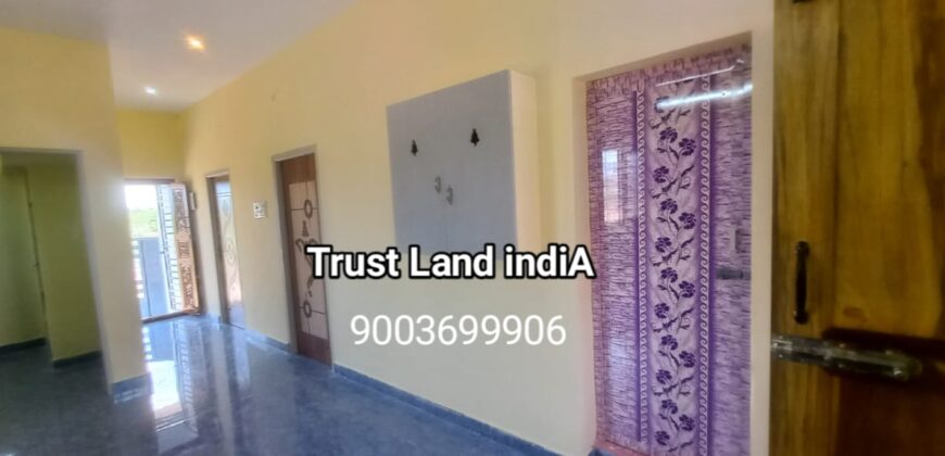 மாரியம்மன் கோவில் இருந்து 1km தொலைவில் low budget house for sale