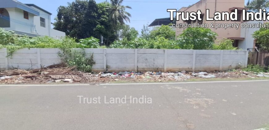 மெடிக்கல் காலேஜ் ரோடு நவபாரத் பள்ளி அருகில் மனை விற்பனைக்கு!!