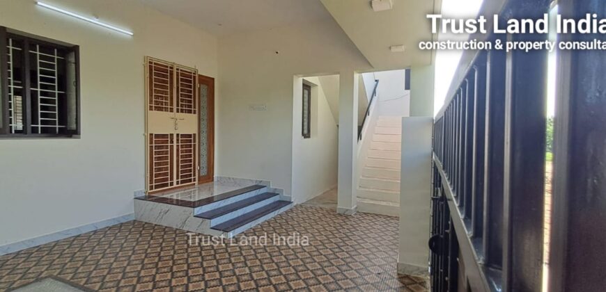 மெடிக்கல் காலேஜ் சாரதா நகர் அருகில் வீடு விற்பனைக்கு!