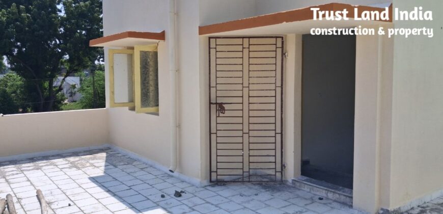 House for sale in thanajvur!
