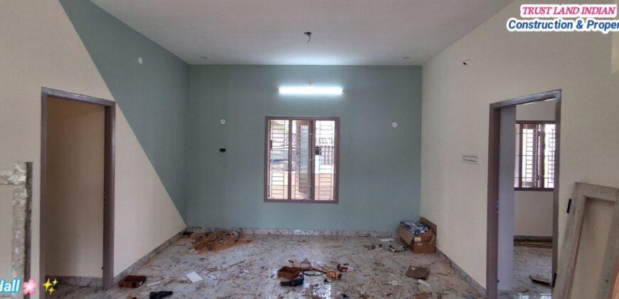 Nanjikottai Road Prime Location House For Sale!