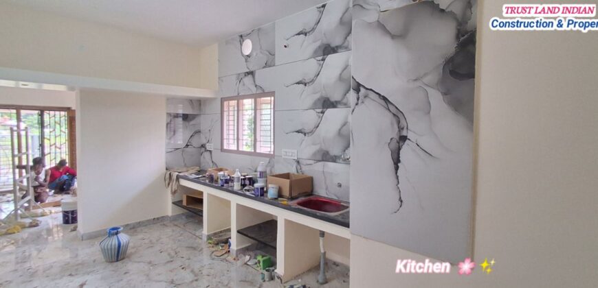 Nanjikottai Road Prime Location House For Sale!