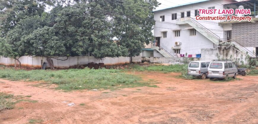 TEACHERS COLONY NEAR PLOT FOR SALE!