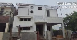 NANJIKKOTTAI ROAD NEAR HOUSE FOR SALE!