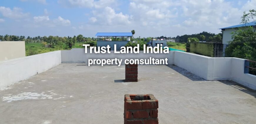 MARIAMMAN KOVIL NEAR HOUSE FOR SALE!