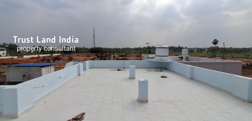 Prime North-Facing House – Near Maariamman Kovil For Sale!