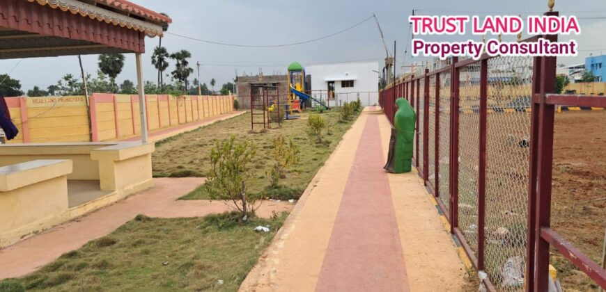 Yasotha garden, Reddipalayam Near House for sale!