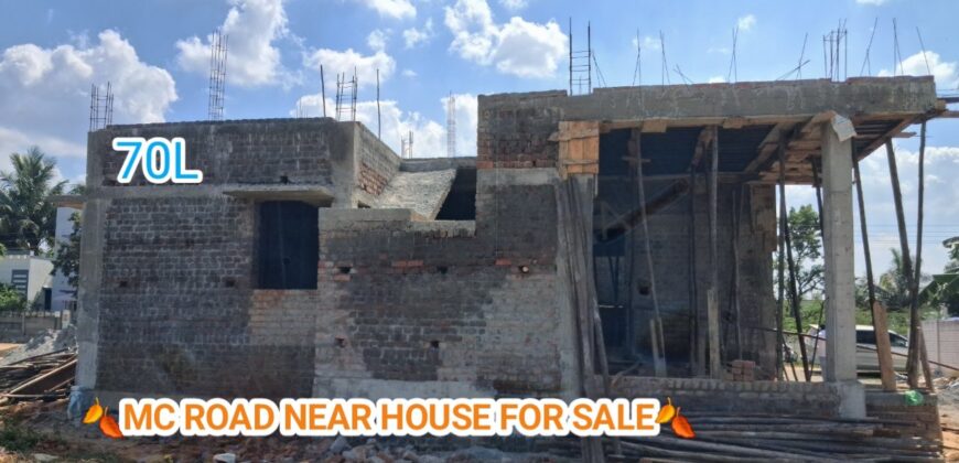 MC ROAD NEAR HOUSE FOR SALE!