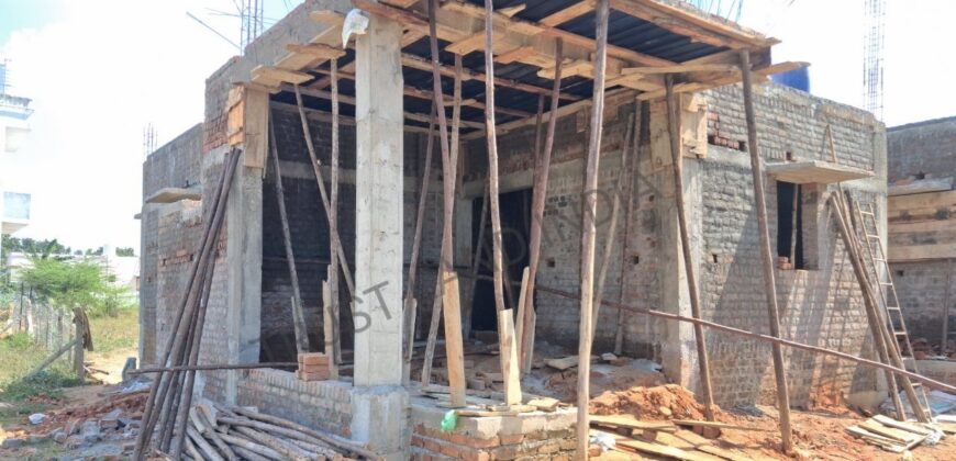 MC ROAD NEAR HOUSE FOR SALE!