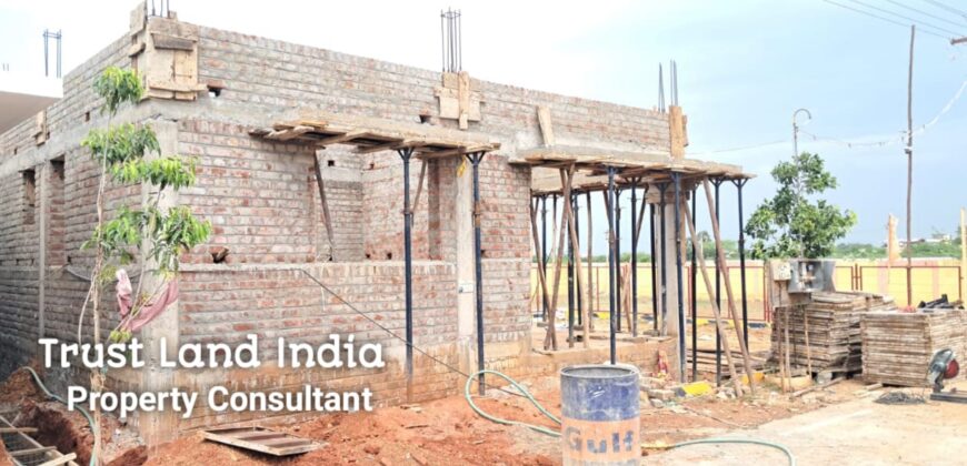 Yasotha garden, Reddipalayam Near House for sale!