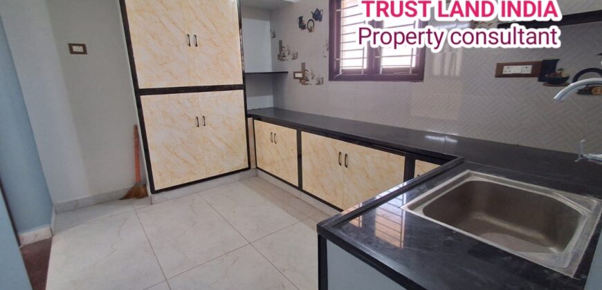North-Facing 2BHK House at Reddipalaiyam Road!