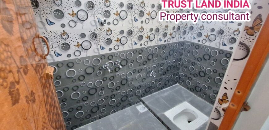 North-Facing 2BHK House at Reddipalaiyam Road!