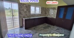 NORTH-FACING HOUSE FOR SALE @ MC ROAD!