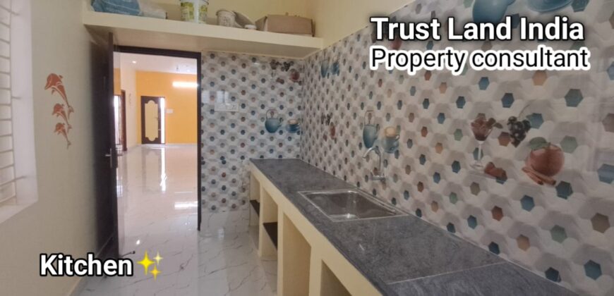 REDDIPALAIYAM NEAR HOUSE FOR SALE!