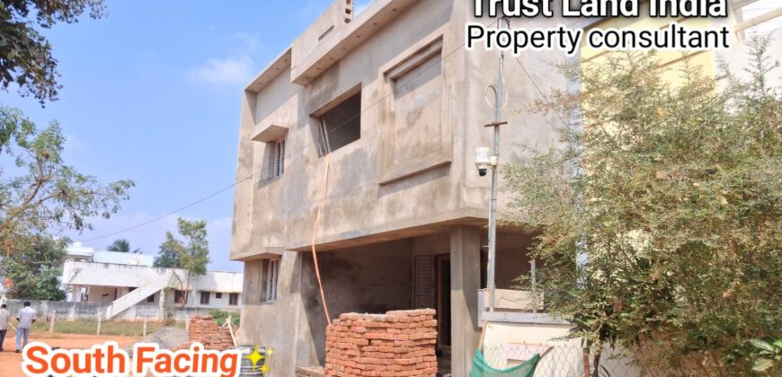 Radiant School Near House for Sale!