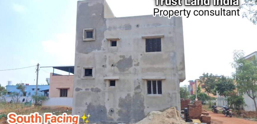 Radiant School Near House for Sale!