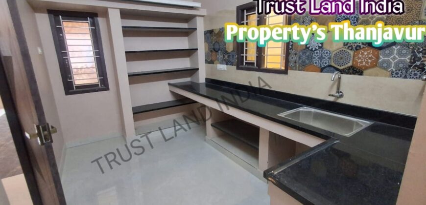 MC ROAD NEARBY HOUSE FOR SALE!