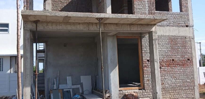 PILLAIYARPATTI NEARBY HOUSE FOR SALE!