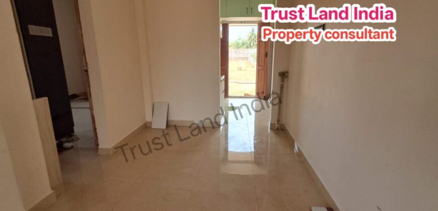 MADHAKKOTTAI NEARBY HOUSE FOR SALE!