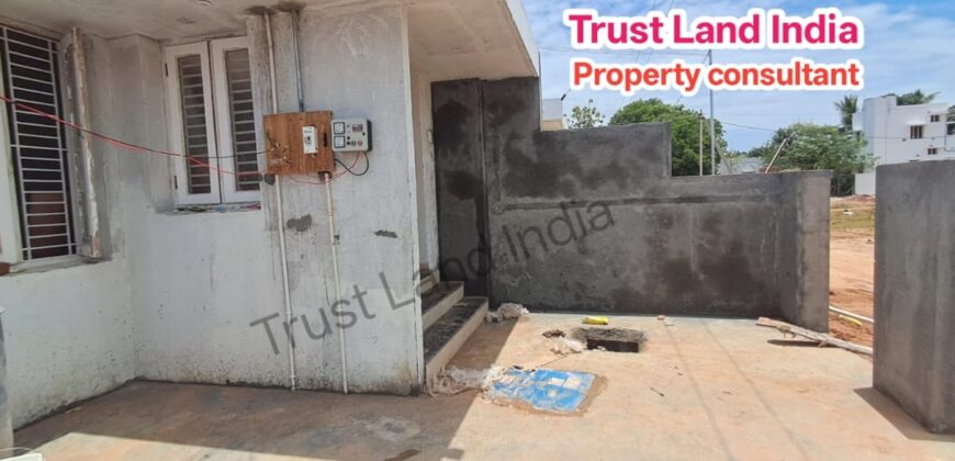 MADHAKKOTTAI NEARBY HOUSE FOR SALE!