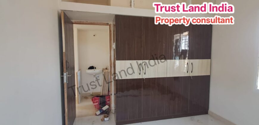 MADHAKKOTTAI NEARBY HOUSE FOR SALE!