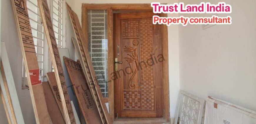 MADHAKKOTTAI NEARBY HOUSE FOR SALE!